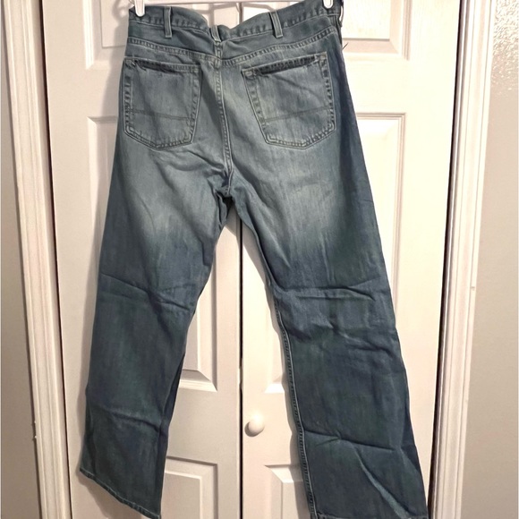 Men’s Old Navy Bootcut Jeans 36/32 - Picture 2 of 8